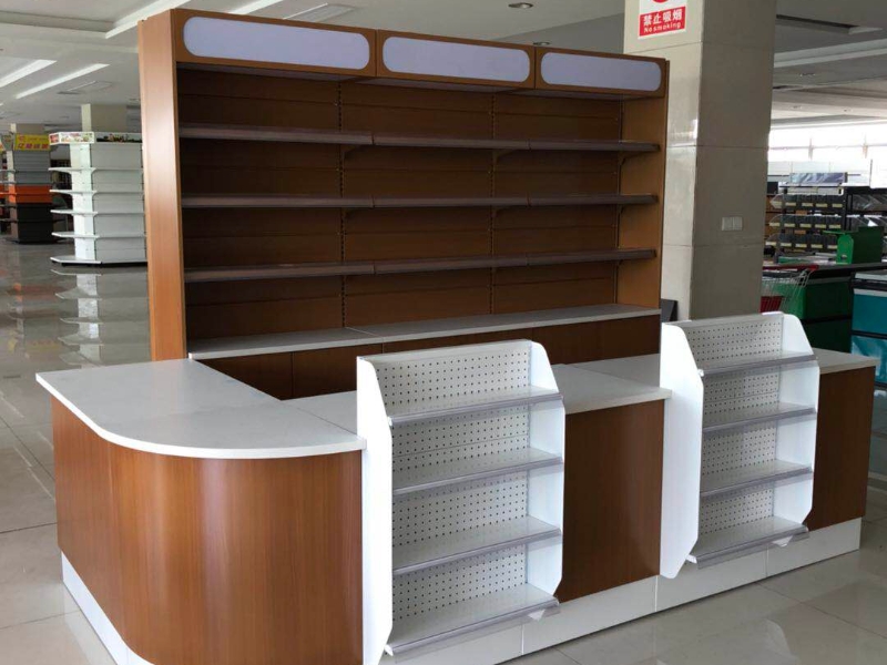 Retail counter