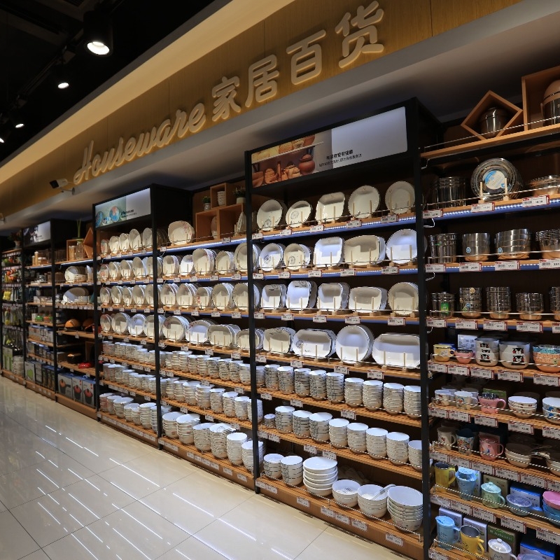 Wall-mounted and modular solutions (glass and wood shelving)
