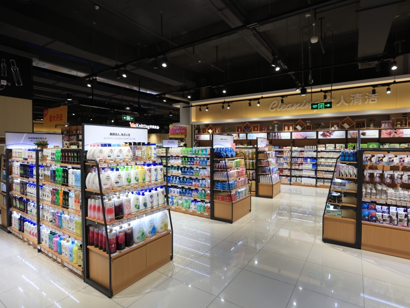 Supermarket cosmetics shelving – iron and wood combination
