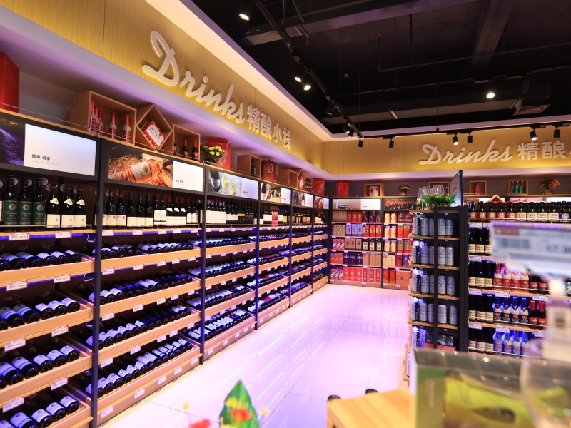 Supermarket Wine Section Shelving – Iron and Wood Combination
