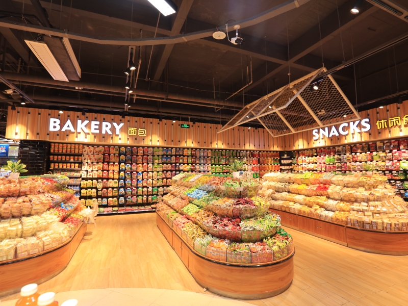 Supermarket Bulk Snack Display Unit – Wooden Material